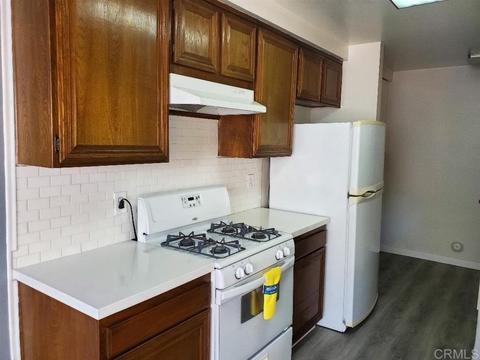 3610 Seacrest Way, Oceanside, CA 92056 photo 2