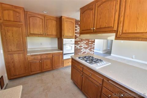 9364 Oakbourne Rd, Santee, CA 92071 photo 8