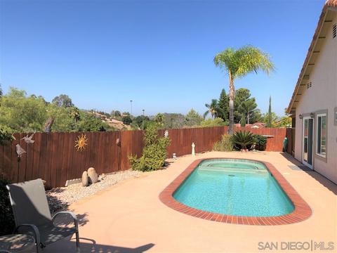 2109 Creekside Pl, Escondido, CA 92029 photo 4