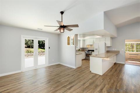 2531 Los Alisos S, Fallbrook, CA 92028 photo 3