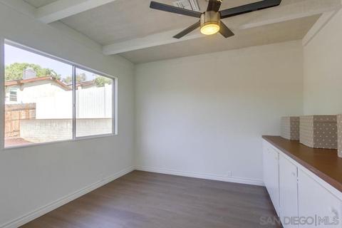4474 Calavo Dr, La Mesa, CA 91941 photo 10