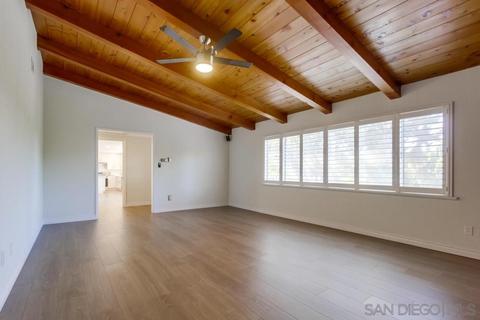 4474 Calavo Dr, La Mesa, CA 91941 photo 2
