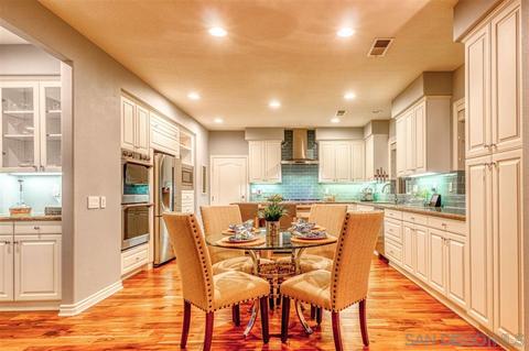 6965 Ammonite Pl, Carlsbad, CA 92009 photo 3