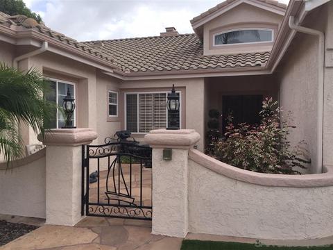 5817 Ranch View Rd, Oceanside, CA 92057 photo 2
