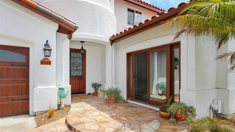 8048 Paseo Arrayan, Carlsbad, CA 92009 photo 2