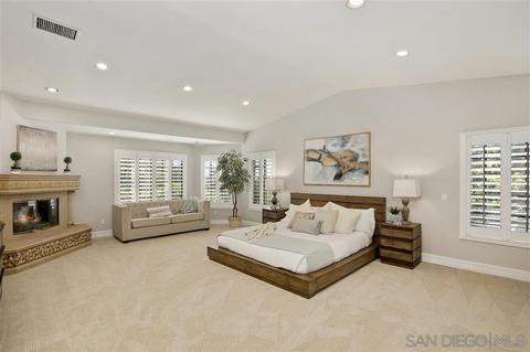 4558 Conrad Dr, La Mesa, CA 91941 photo 6