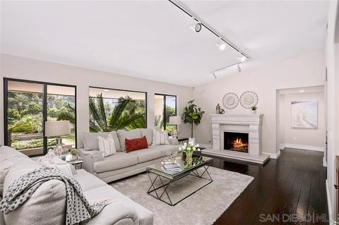 4558 Conrad Dr, La Mesa, CA 91941 photo 4