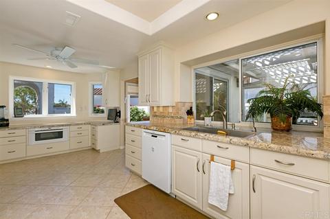 4013 Arcadia Way, Oceanside, CA 92056 photo 6