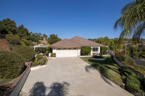 2541 Shamrock Way, Escondido, CA 92025 photo 1