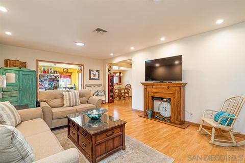 661 Herbert St, El Cajon, CA 92020 photo 11