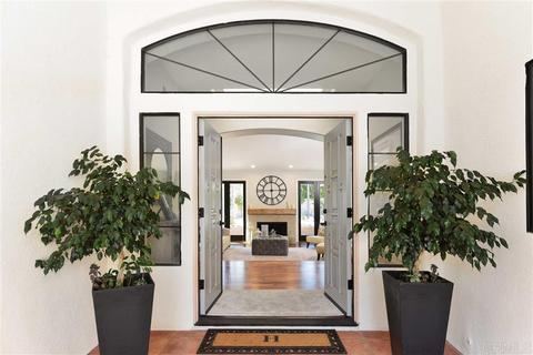 1004 Summer Holly, Encinitas, CA 92024 photo 2