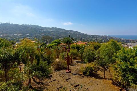 7872 Esterel Dr, La Jolla, CA 92037 photo 3