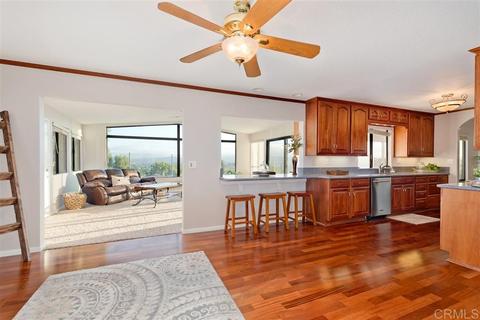 11415 Ming Ct, El Cajon, CA 92021 photo 6