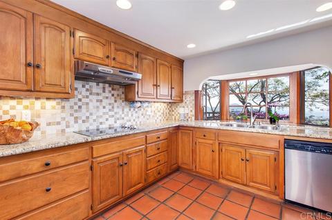 3741 Via Viento, Fallbrook, CA 92028 photo 4