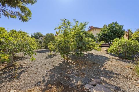 1725 Anza Ave, Vista, CA 92084 photo 25