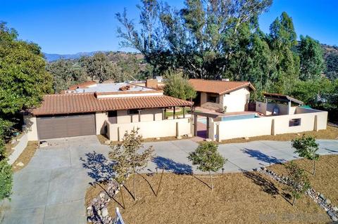 3068 Via Loma, Fallbrook, CA 92028 photo 1