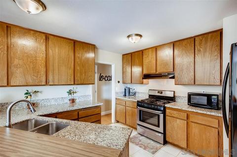 4230 Cielo Ave, Oceanside, CA 92056 photo 9