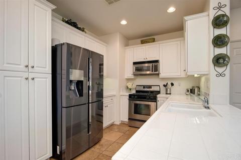 3673 Jetty Pt, Carlsbad, CA 92010 photo 10