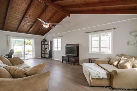 176 Warner St, Oceanside, CA 92058 photo 2