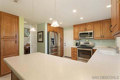 2616 Cabrillo Pl, Carlsbad, CA 92008 photo 8