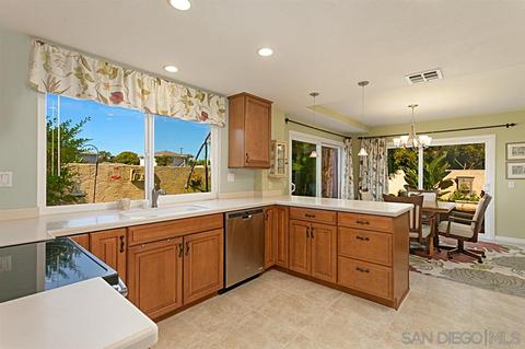2616 Cabrillo Pl, Carlsbad, CA 92008 photo 7