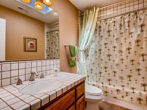 1560 Vista Del Lago, Fallbrook, CA 92028 photo 16
