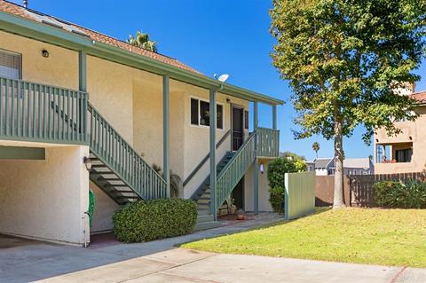 318 Juniper Ave #7, Carlsbad, CA 92008 photo 3