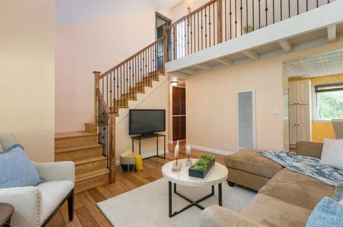 318 Juniper Ave #7, Carlsbad, CA 92008 photo 8
