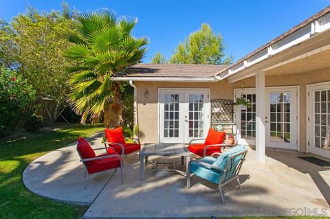 4235 La Tiera Dr, Oceanside, CA 92056 photo 18
