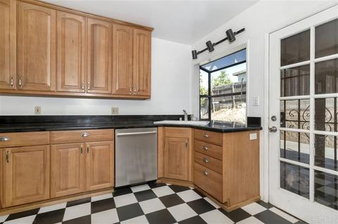 6104 Dalhart Ave, La Mesa, CA 91942 photo 9