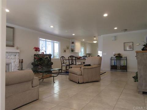 313 Nicole, Vista, CA 92084 photo 3