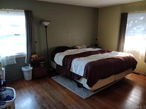 901 E Bobier Dr, Vista, CA 92084 photo 4