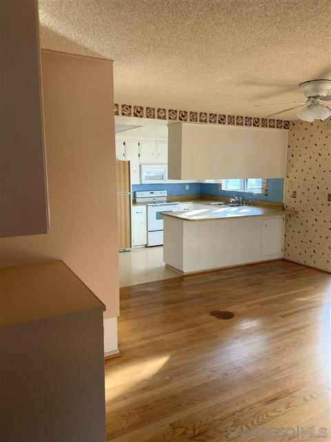 8555 Butte St, La Mesa, CA 91941 photo 3