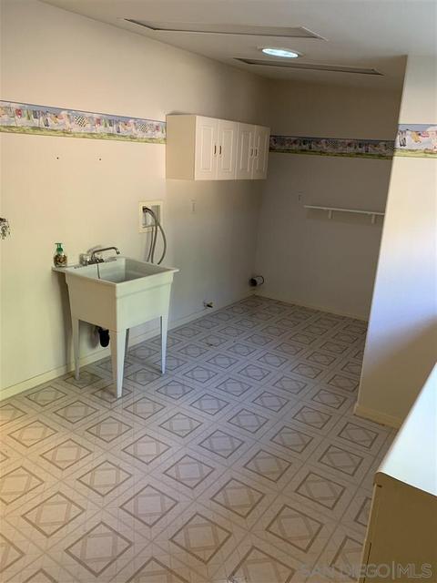 8555 Butte St, La Mesa, CA 91941 photo 11