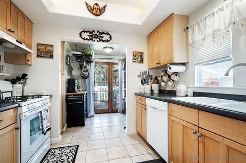 5101 Guava Ave, La Mesa, CA 91942 photo 10