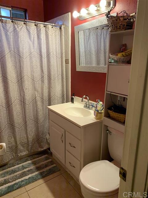 901 Arcadia Ave, Vista, CA 92084 photo 4