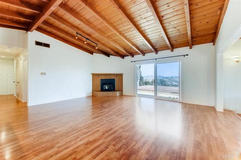 3679 Fairview Dr, Vista, CA 92084 photo 9