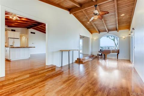 3679 Fairview Dr, Vista, CA 92084 photo 4
