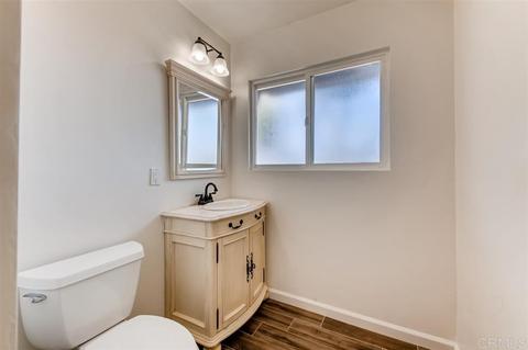3679 Fairview Dr, Vista, CA 92084 photo 20