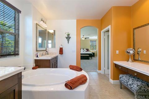 6246 Topiary, Carlsbad, CA 92009 photo 12