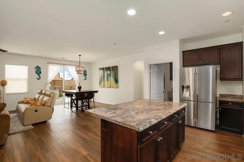 275 Tom Mcguinness Jr Cir, Fallbrook, CA 92028 photo 3