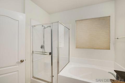 275 Tom Mcguinness Jr Cir, Fallbrook, CA 92028 photo 9