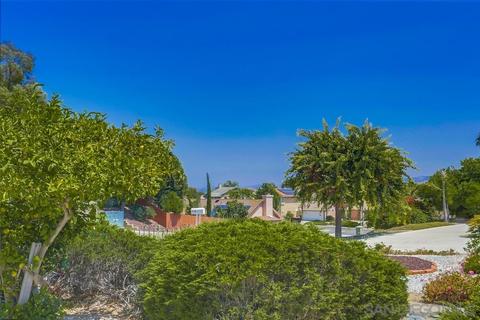 1402 Temple Hts, Oceanside, CA 92056 photo 3
