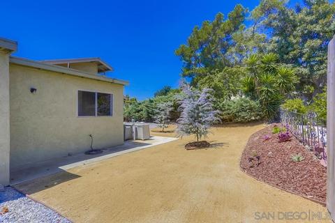 1402 Temple Hts, Oceanside, CA 92056 photo 2