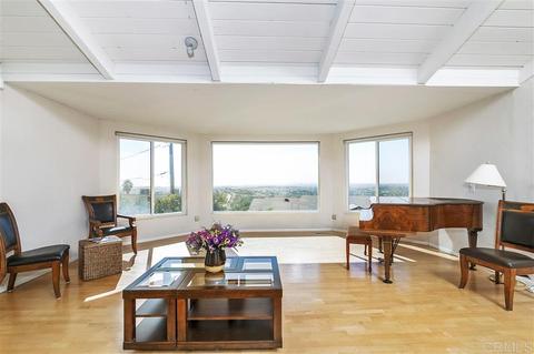 4331 Summit Dr, La Mesa, CA 91941 photo 3