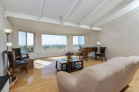 4331 Summit Dr, La Mesa, CA 91941 photo 4