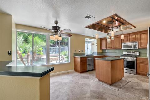 362 Moonstone Bay Dr, Oceanside, CA 92057 photo 5