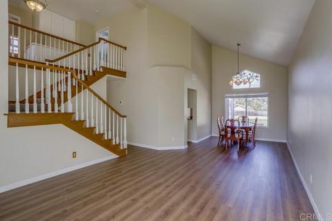 589 Boysenberry Way, Oceanside, CA 92057 photo 4