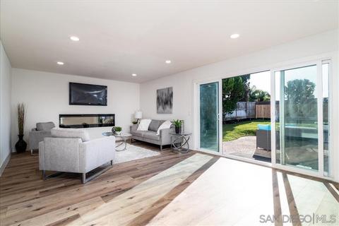 276 Cerro St, Encinitas, CA 92024 photo 3