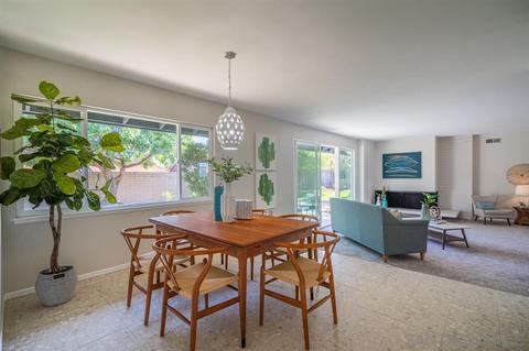 8841 Nottingham Pl, La Jolla, CA 92037 photo 9